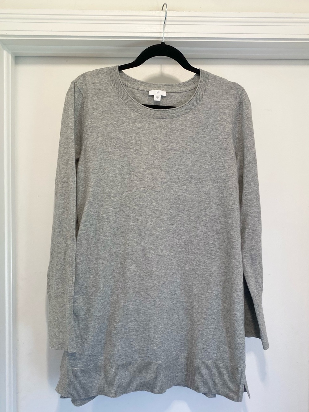 J Jill Grey Tunic Sweater Long Sleeve Knit Womens medium crew neck lightweight